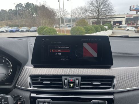 Certified 2022 BMW X2 sDrive28i w/ Edition Package image 23