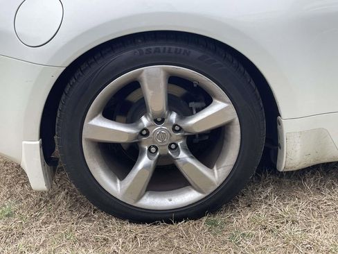 Used 2007 Nissan 350Z Touring image 6