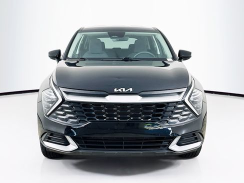 Used 2025 Kia Sportage LX AWD/4WD image 2