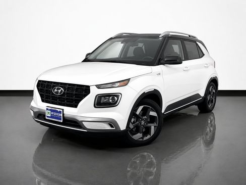 Certified 2024 Hyundai Venue Limited FWD image 1