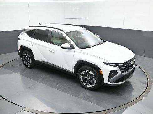 New 2026 Hyundai Tucson SEL FWD image 23