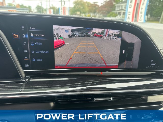Used 2021 Cadillac Escalade Sport w/ Driver Assist Tech Package AWD/4WD image 21