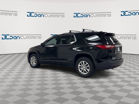 Used 2018 Chevrolet Traverse LT FWD image 6