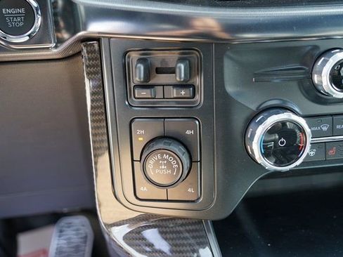 New 2025 Ford F150 Lariat w/ Equipment Group 501A Mid image 18