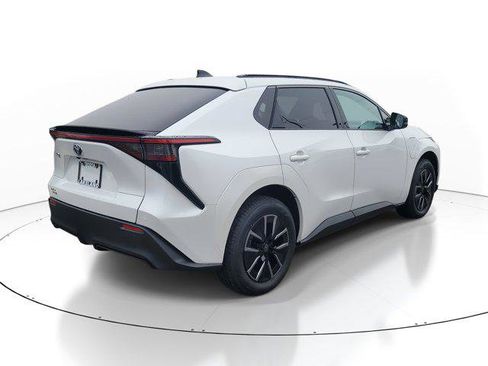 Certified 2026 Toyota bZ image 6