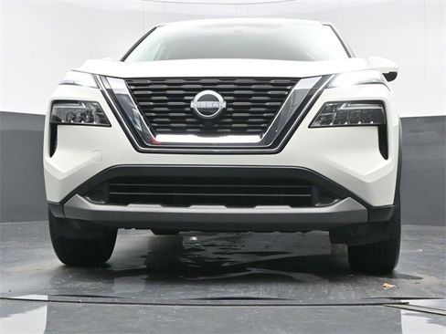 Used 2023 Nissan Rogue SV image 22