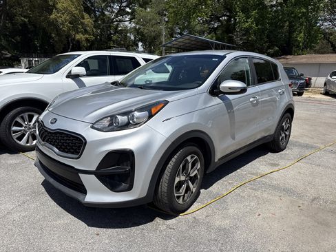 Used 2020 Kia Sportage LX w/ LX Popular Package FWD image 1