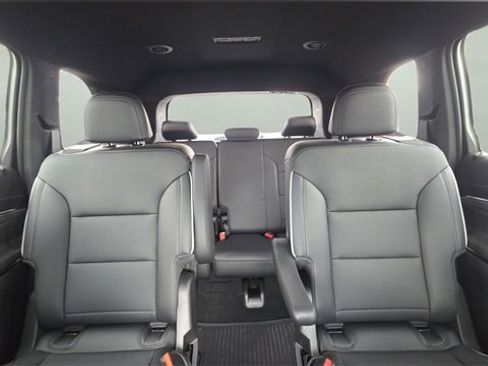 New 2026 Buick Enclave Preferred w/ LPO, Floor Liner Package image 51