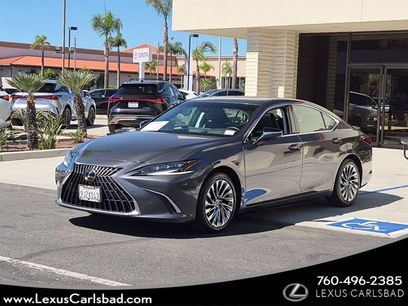 Used 2024 Lexus ES 300h w/ Accessory Package (Z1)