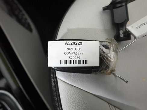 Used 2021 Jeep Compass Limited image 33