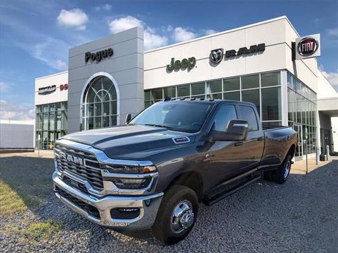 New 2026 RAM 3500 Tradesman image 4