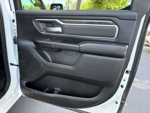 Used 2023 RAM 1500 Big Horn AWD/4WD image 16