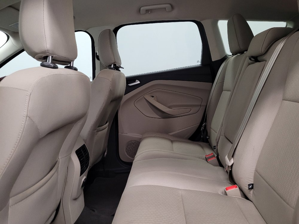 Used 2018 Ford Escape SE w/ SE Sync 3 Package FWD image 18
