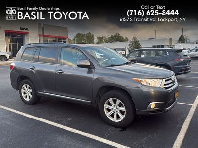 Used 2012 Toyota Highlander SE
