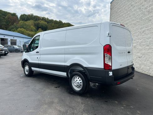 New 2025 Ford Transit 250 250 Low Roof All Wheel Drive image 8