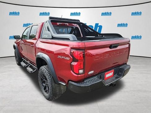 Certified 2025 Chevrolet Colorado ZR2 w/ Midnight Edition AWD/4WD image 3