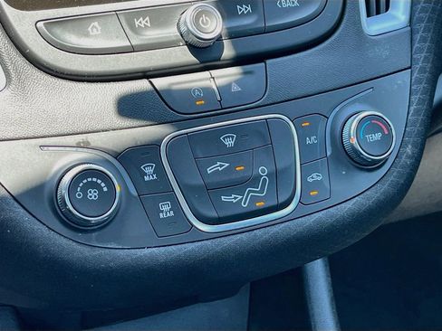 Used 2024 Chevrolet Malibu RS FWD image 15
