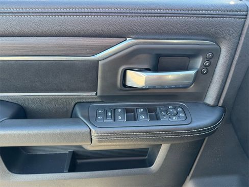 Used 2025 RAM 2500 Laramie w/ Night Edition image 10