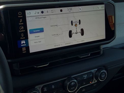 Used 2025 Jeep Wrangler Unlimited Sahara image 26