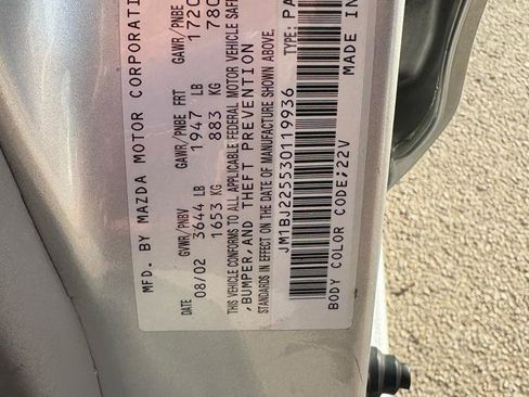 Used 2003 MAZDA Protege FWD image 11