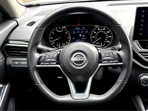 Certified 2024 Nissan Altima 2.5 SR w/ SR Premium Package image 16