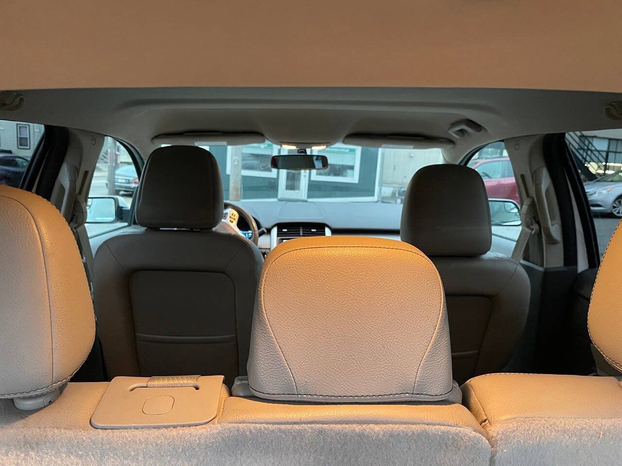 Used 2011 Ford Edge SEL w/ 202A Rapid Spec Order Code FWD image 9