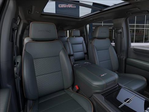 New 2026 GMC Yukon XL AT4 AWD/4WD image 16