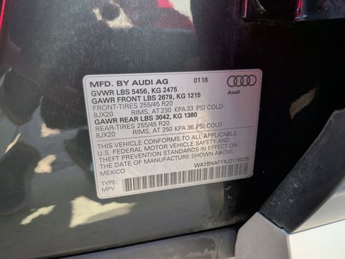 Used 2018 Audi Q5 2.0T Premium Plus w/ Premium Plus Package image 37