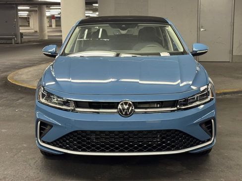 New 2025 Volkswagen Jetta SEL image 33