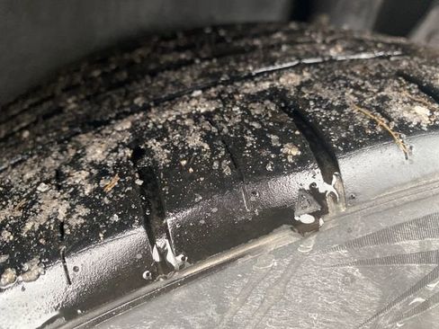 Used 2017 Dodge Challenger R/T Scat Pack w/ Leather Interior Group image 17