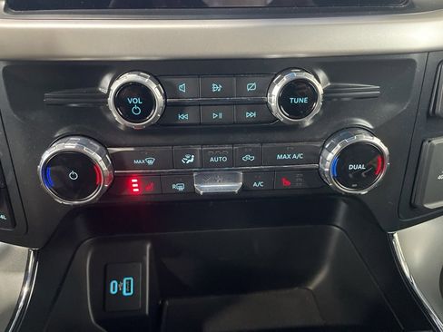 Used 2022 Ford F150 XLT w/ Equipment Group 302A High image 21