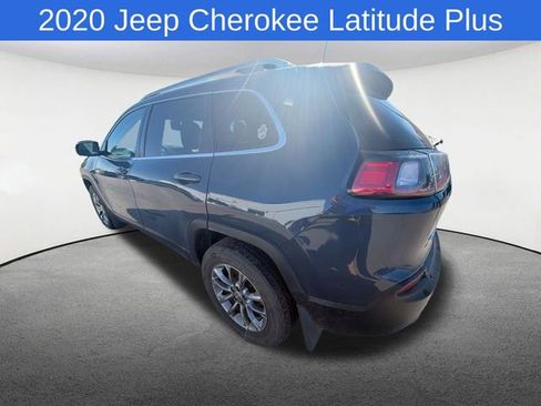 Used 2020 Jeep Cherokee Latitude Plus w/ Comfort/Convenience Group AWD/4WD image 4