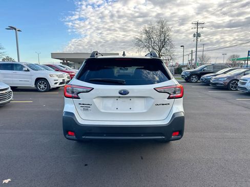 Certified 2023 Subaru Outback Onyx Edition image 12