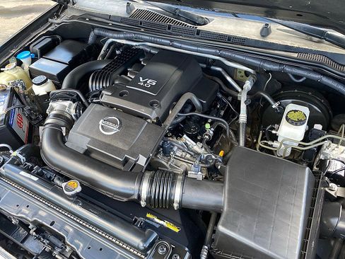 Used 2018 Nissan Frontier PRO-4X image 23