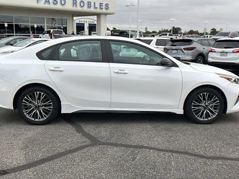Used 2023 Kia Forte GT-Line w/ GT-Line Technology Package FWD image 2