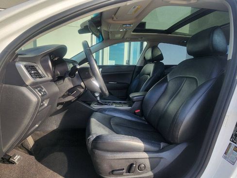 Used 2020 Kia Optima SE FWD image 10
