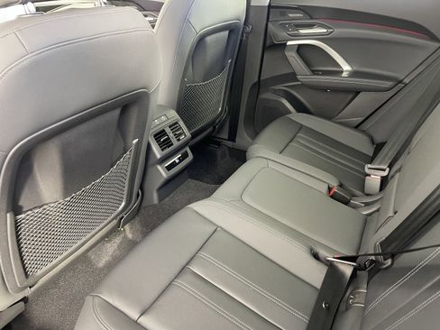 Used 2025 Audi Q5 Premium Plus w/ Premium Plus image 36