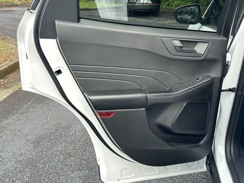 Used 2024 Ford Escape Active FWD image 23