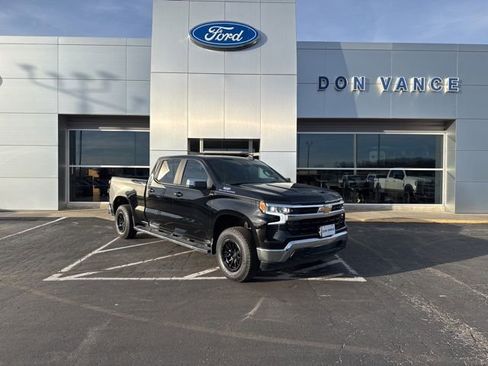 Used 2024 Chevrolet Silverado 1500 LT w/ Protection Package image 1