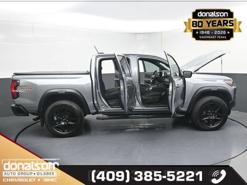 Used 2023 Chevrolet Colorado Trail Boss w/ Technology Package AWD/4WD image 21