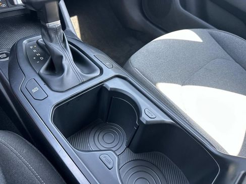 Used 2025 Kia K4 LXS image 25