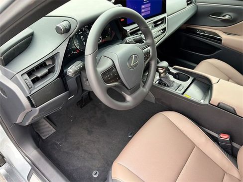 New 2025 Lexus ES 350 w/ Premium Package image 26