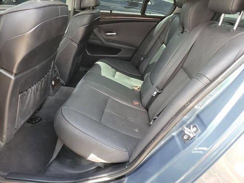 Used 2010 BMW 528i xDrive Sedan image 6