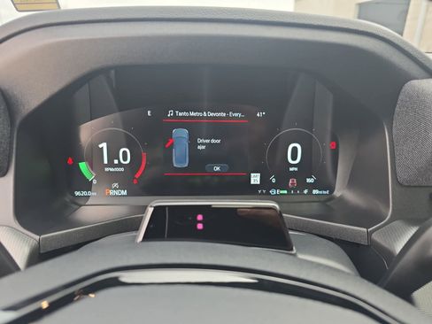 Used 2025 Ford Explorer ST w/ Sun And Sound Package image 21