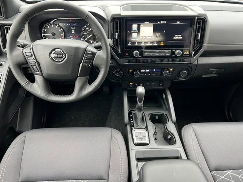 New 2026 Nissan Frontier SV w/ SV Convenience Package image 3