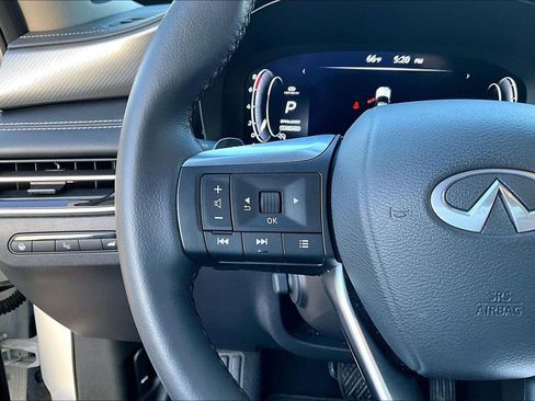 Certified 2025 INFINITI QX60 Luxe w/ Vision Package FWD image 26