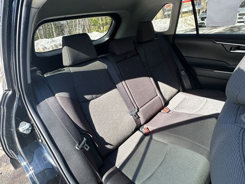 Used 2023 Toyota RAV4 AWD Hybrid image 11