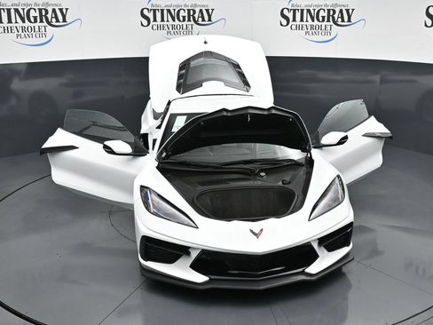 Used 2025 Chevrolet Corvette Stingray Premium Cpe w/ Z51 Performance Package RWD image 37
