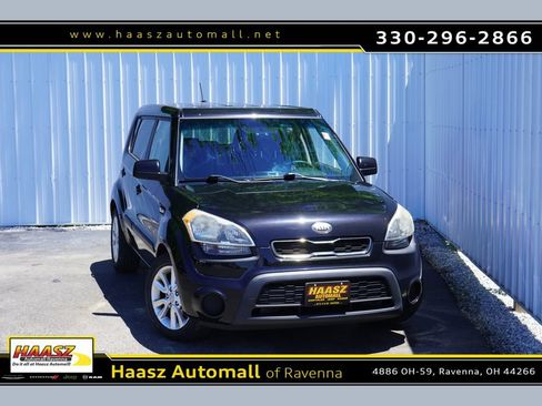 Used 2013 Kia Soul FWD image 1