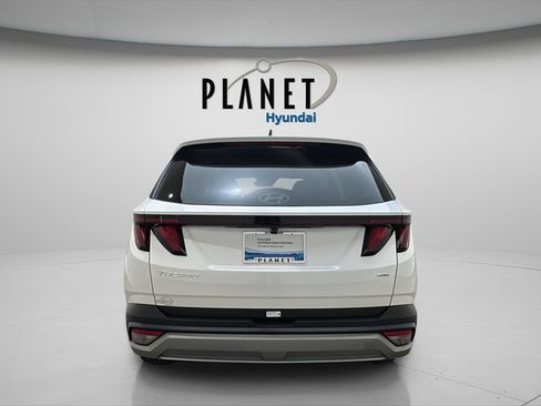 Certified 2025 Hyundai Tucson SEL AWD/4WD image 5